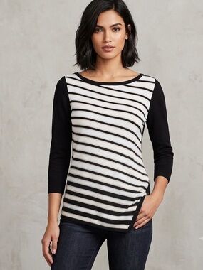White House Black Market Diagonal Striped Asymmetrical Knit Tunic Top Size M